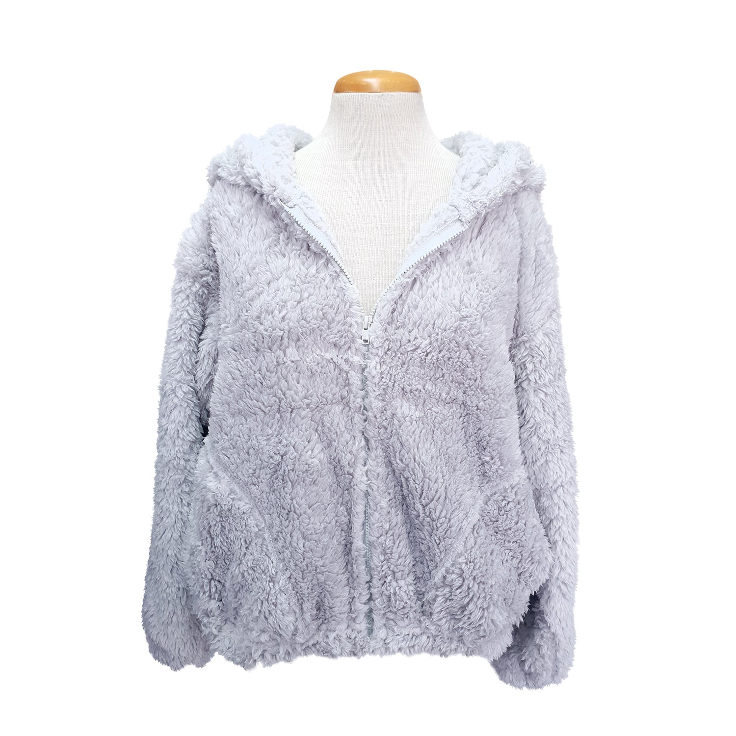 FluffyHoodie_LightGrey_f